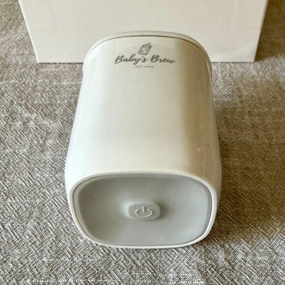 EUC Baby's Brew Portable Bottle Warmer with 4 Adapters - Picture 7 of 10